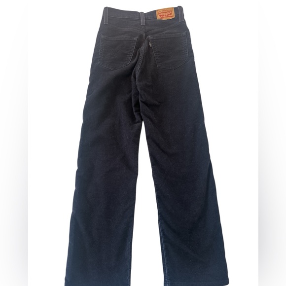 Levi's Ribcage Straight Ankle Corduroy Pants - Picture 7 of 11